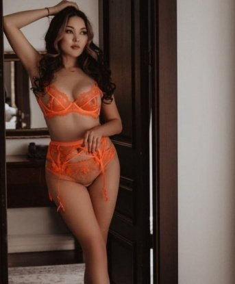 Любовь, 23 года, 2 размер груди